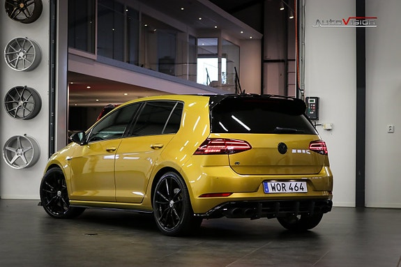 Volkswagen Golf I 2 of 29