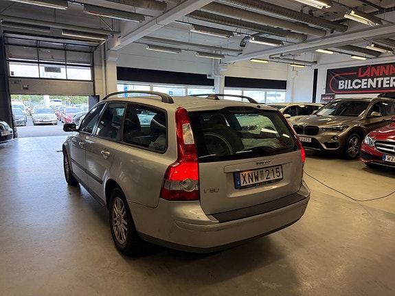 Volvo V50 6 of 11