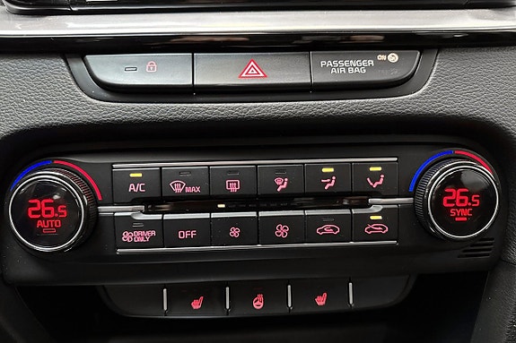 Kia Ceed 13 of 19