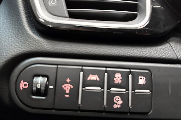 Kia Ceed 19 of 19