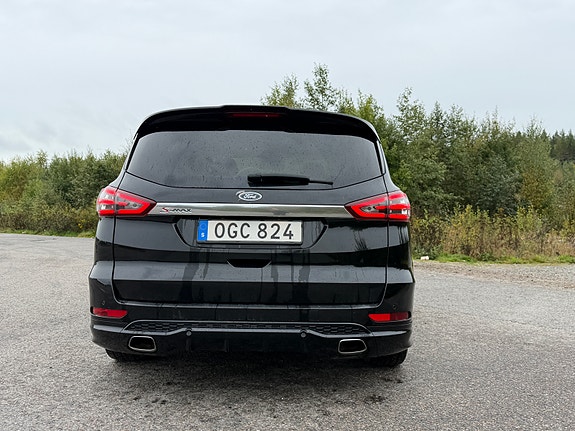 Ford S-MAX 6 of 17