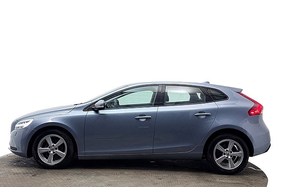 Volvo V40 10 of 27