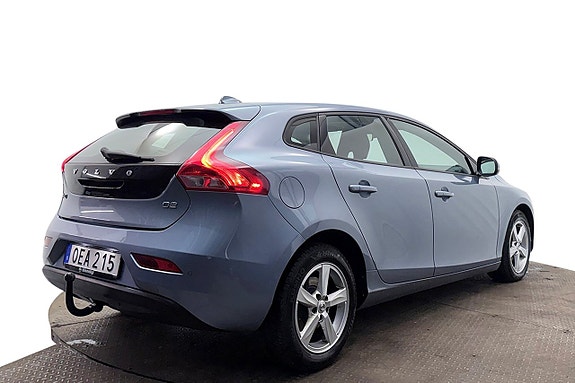 Volvo V40 6 of 27