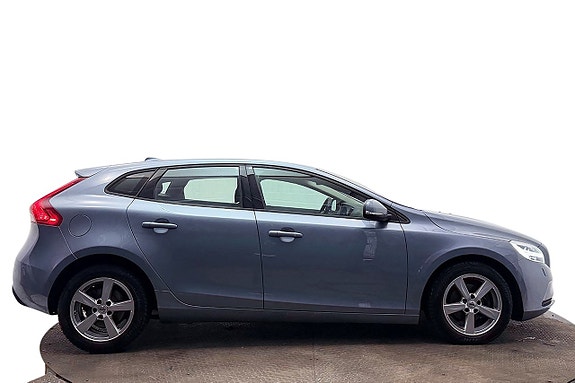 Volvo V40 5 of 27