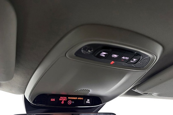 Volvo V40 24 of 27