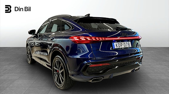 Audi Q5 3 of 18