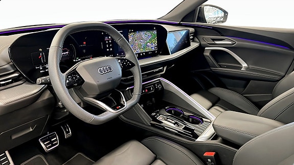 Audi Q5 9 of 18