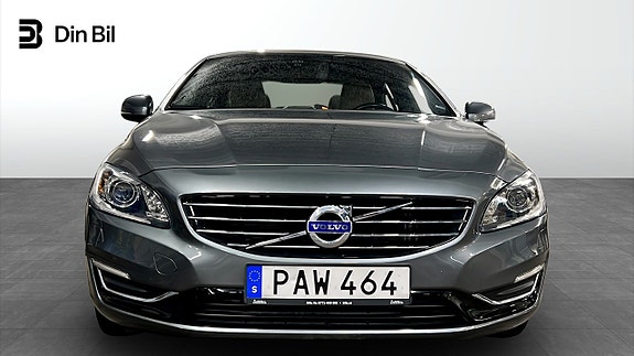 Volvo S60 4 of 12