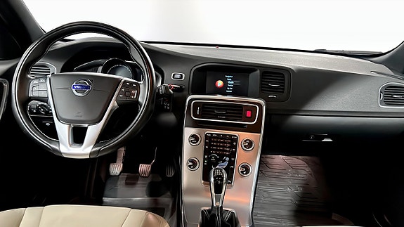 Volvo S60 10 of 12