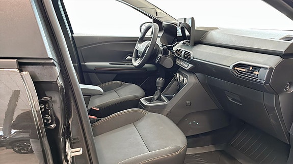 Dacia Sandero Stepway 3 of 10