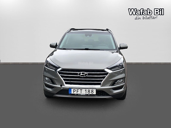 Hyundai Tucson 2 of 14