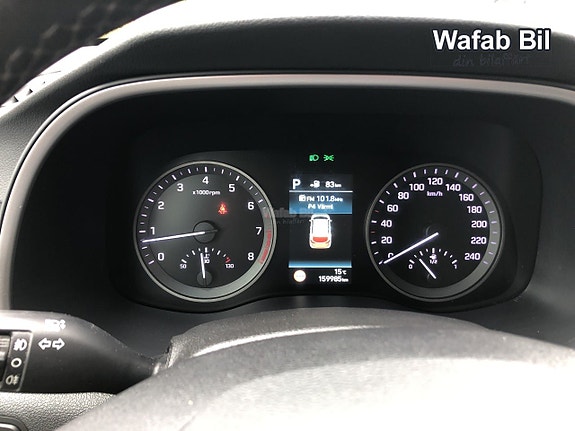 Hyundai Tucson 10 of 14