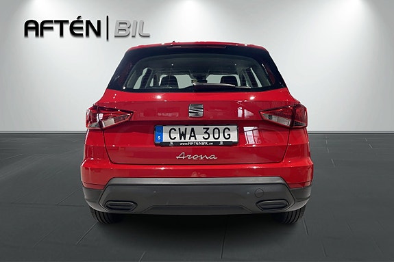 Seat Arona 8 of 23