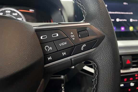 Seat Arona 19 of 23