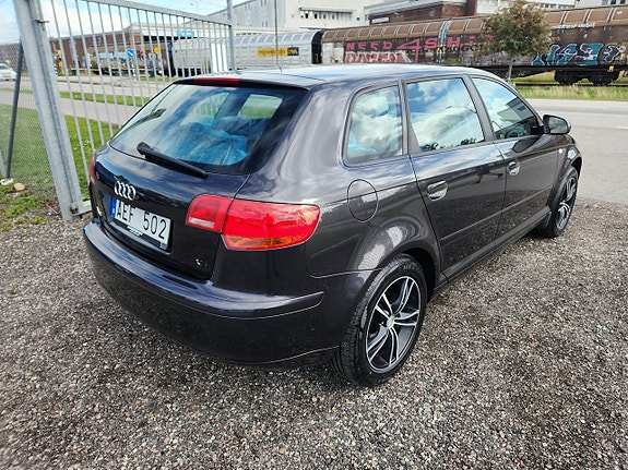 Audi A3 3 of 5