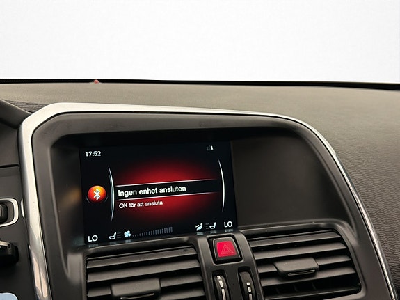 Volvo XC60 17 of 27