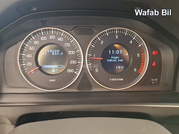 Volvo V60 10 of 14