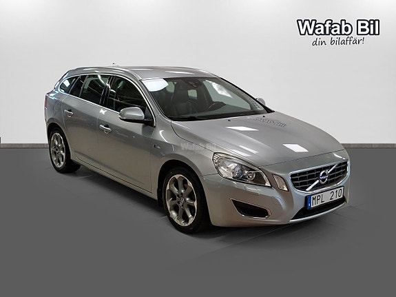 Volvo V60 3 of 14