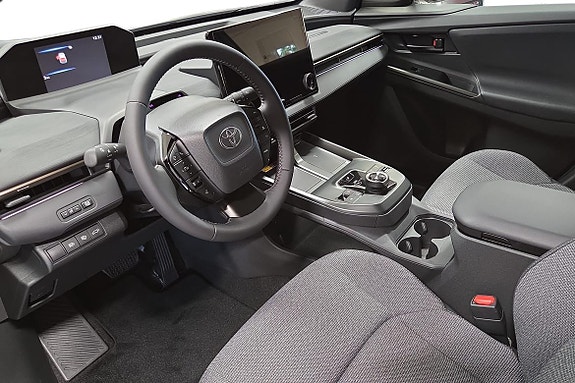Toyota bZ4X Touring 10 of 19