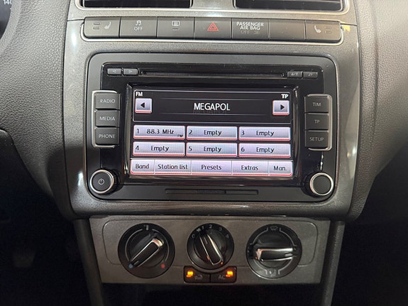 Volkswagen Polo 21 of 26