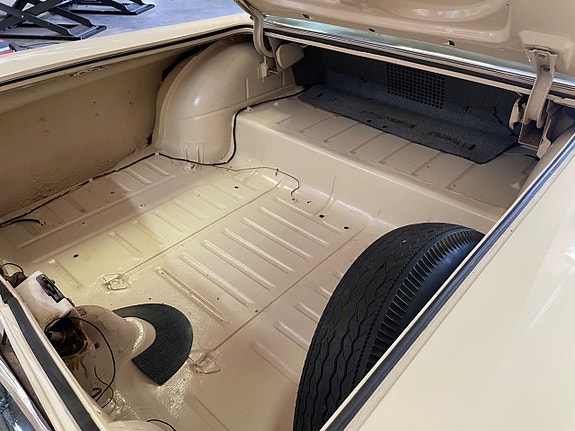 Chevrolet Impala 18 of 30
