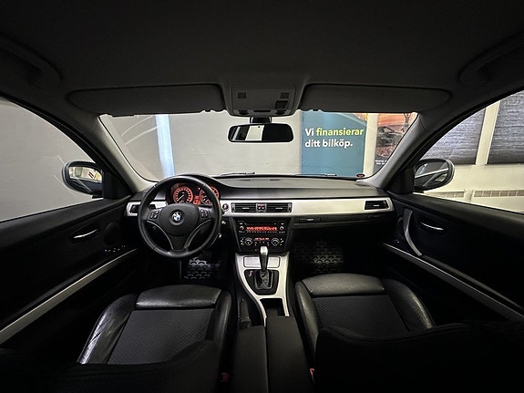 BMW 325i 14 of 18