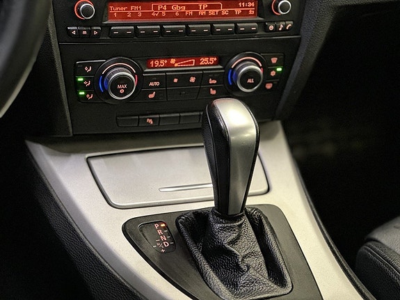 BMW 325i 17 of 18