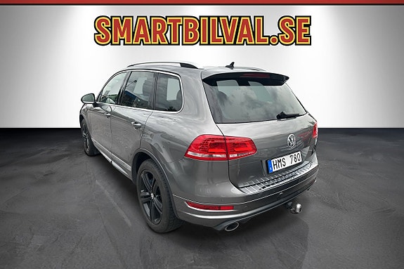Volkswagen Touareg 4 of 30