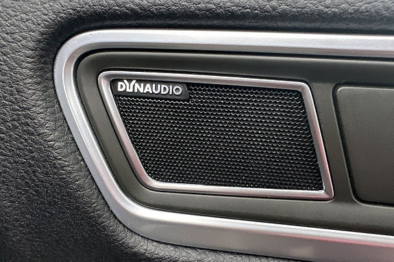 Volkswagen Touareg 16 of 30