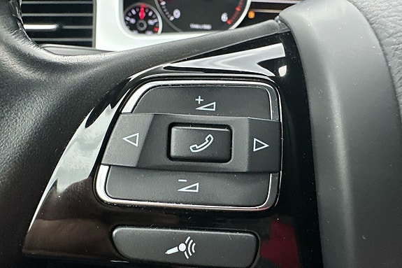 Volkswagen Touareg 29 of 30