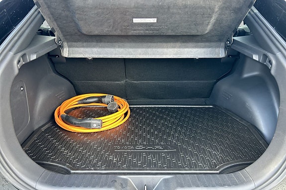 Toyota C-HR 10 of 12