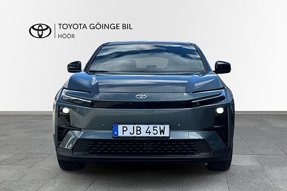Toyota C-HR 5 of 12