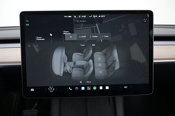 Tesla Model Y 21 of 27