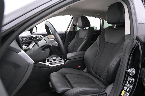 BMW i4 9 of 27