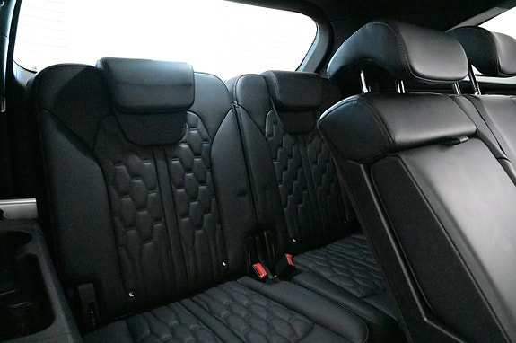 Kia Sorento 23 of 27