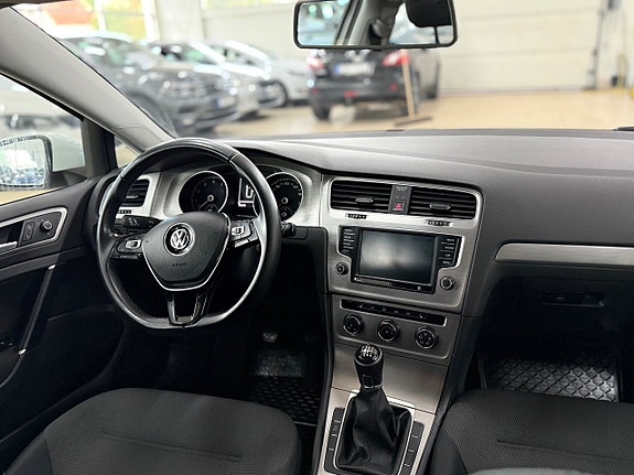 Volkswagen Golf I 14 of 26