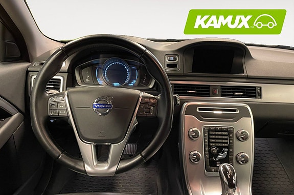 Volvo V70 11 of 24