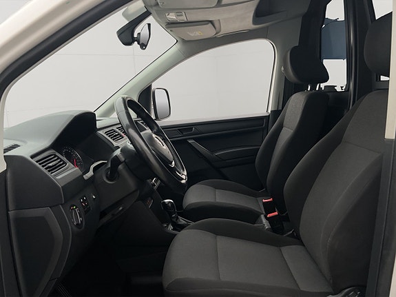 Volkswagen Caddy 17 of 30