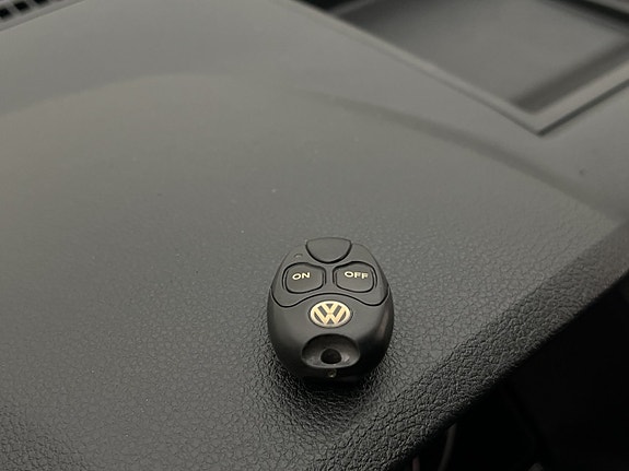 Volkswagen Caddy 28 of 30