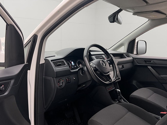 Volkswagen Caddy 16 of 30
