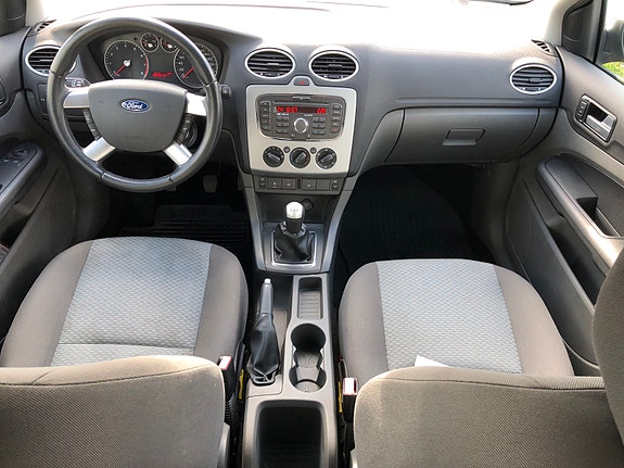 Ford Focus 6 of 6