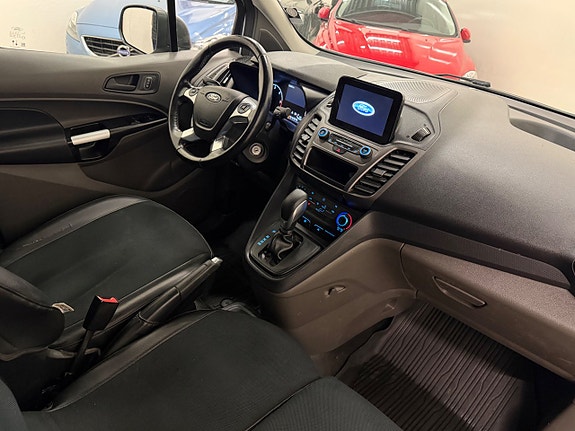 Ford Transit Connect 24 of 25