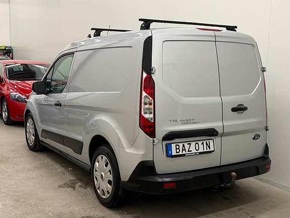 Ford Transit Connect 11 of 25