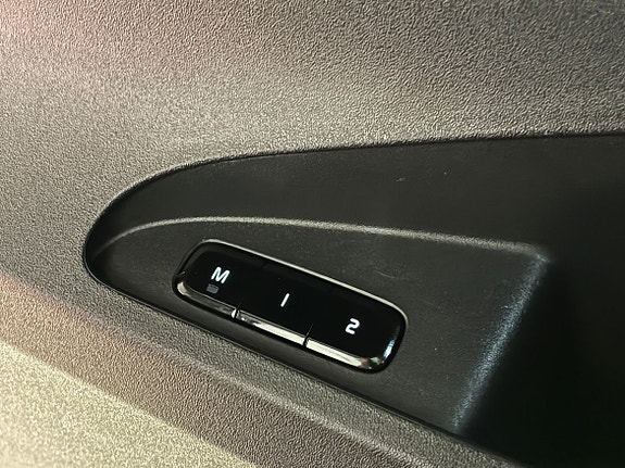 Polestar 2 10 of 19