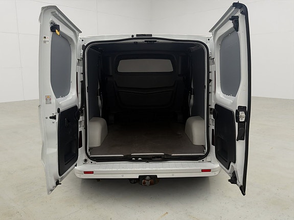 Opel Vivaro 11 of 30