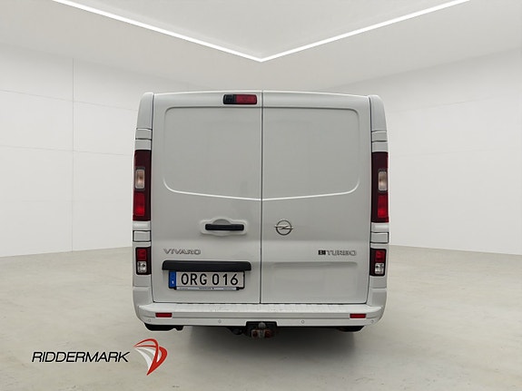 Opel Vivaro 8 of 30