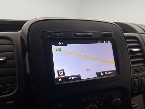 Opel Vivaro 23 of 30