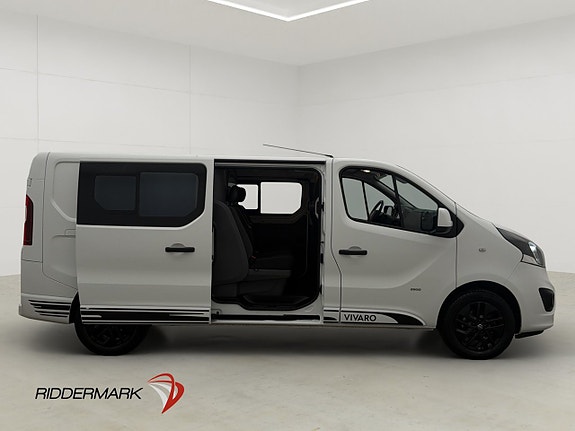 Opel Vivaro 13 of 30