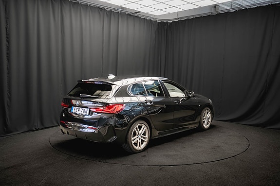 BMW 118i 6 of 20