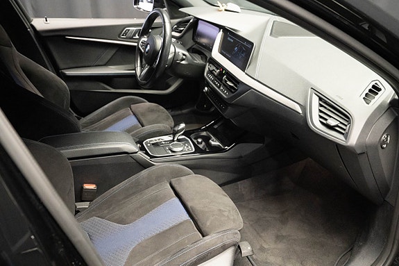 BMW 118i 15 of 20